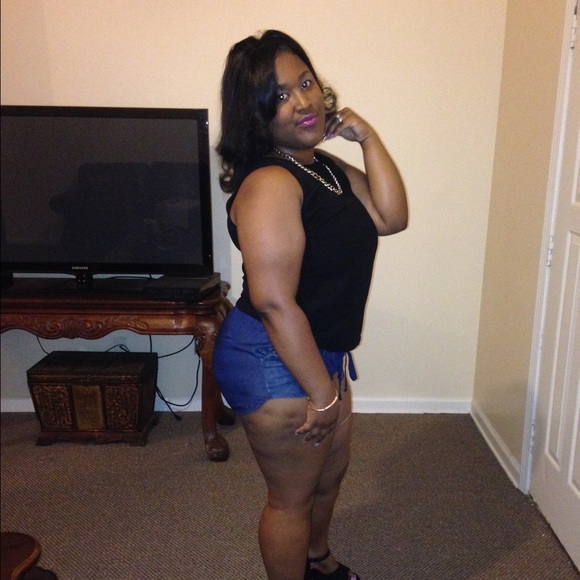 Meet your Posher, Angel - Picture 1 of 1