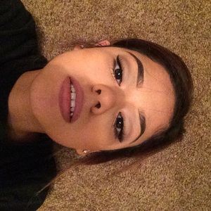 Meet your Posher, Stacey