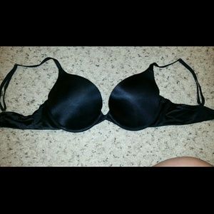 Maidenform sexy push up bra adds 2 sizes