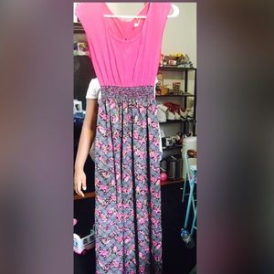 Bundle pack with toddler shoe. Both for $14.