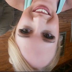 Meet your Posher, Cristen