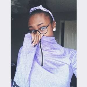 Meet your Posher, Deaja