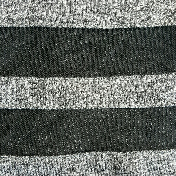 H&M Grey Mesh T-shirt - Picture 4 of 4