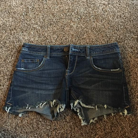 American Rag shorts - Picture 3 of 4