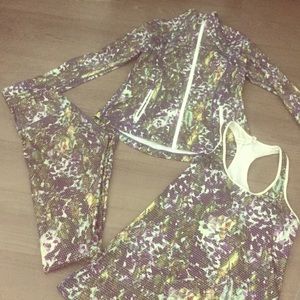 PRE OWNED LULU LEMON BUNDLE