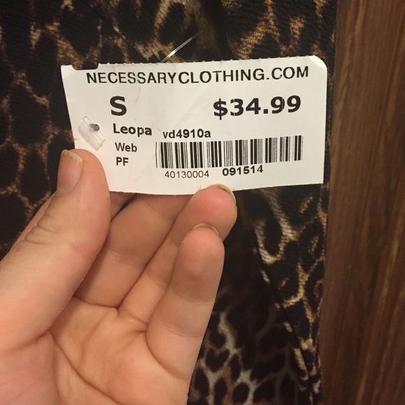 Super Cute Long Sleeve Leopa Dress - Picture 3 of 4