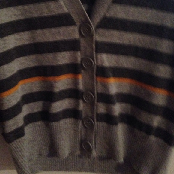 Striped sweater - Picture 3 of 4