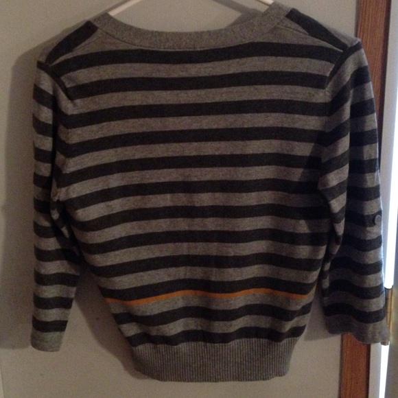 Striped sweater - Picture 4 of 4