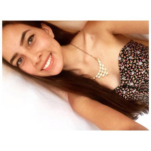 Meet your Posher, Laura