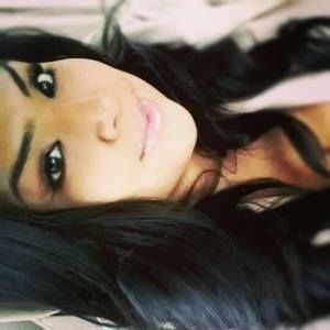 Meet your Posher, Vivian