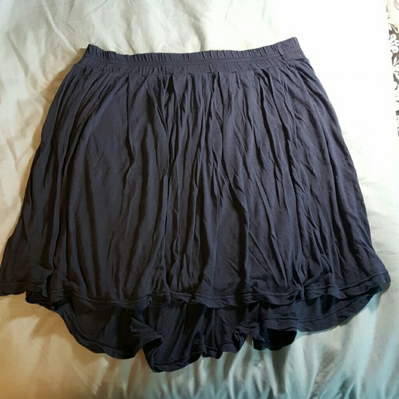 BRANDY MELVILLE Skater skirt