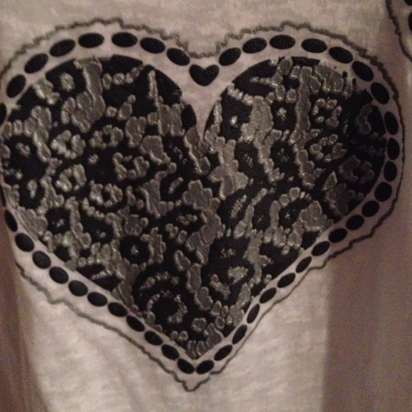 Delias top - Picture 2 of 3