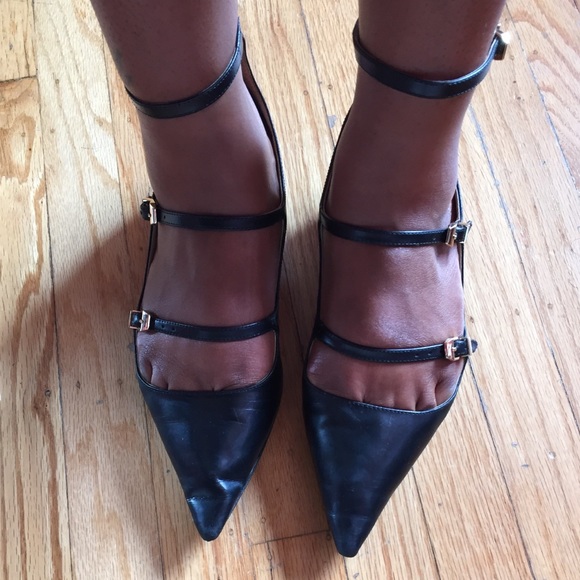 Zara Shoes - Zara scrappy flats Zara Shoes - Zara scrappy flats