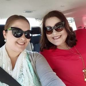 Meet your Posher, Liz