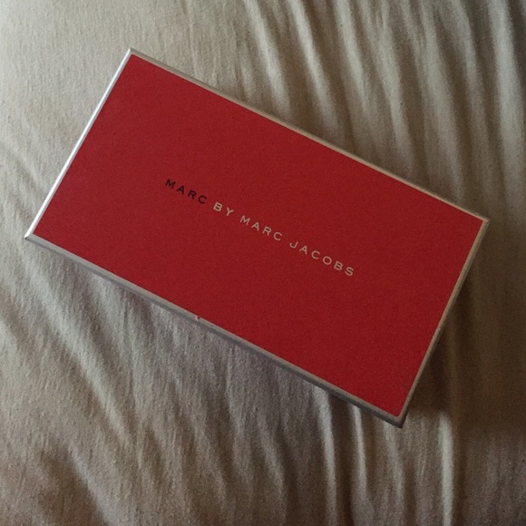 Marc by Marc Jacobs Wallet Box
