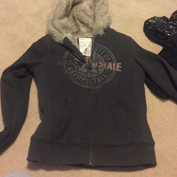 Sweat shirt