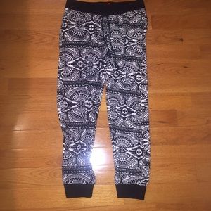 Cool Patterned Joggers! Very Soft!!