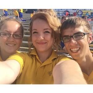 Meet your Posher, Brooke