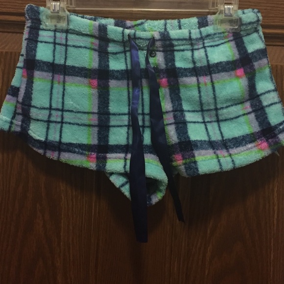 Hot Kiss Pants - Super cute Warm shorts