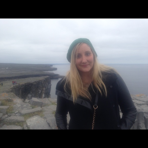 Meet your Posher, Camille