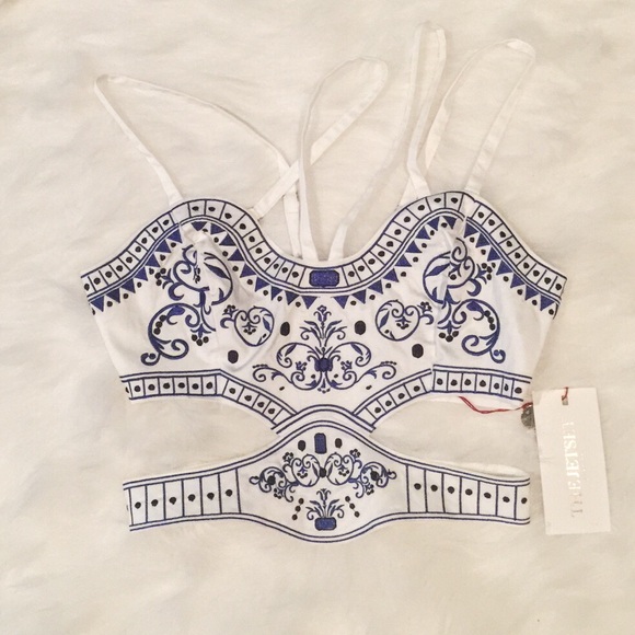 Jetset Diaries Emperor Crop Top