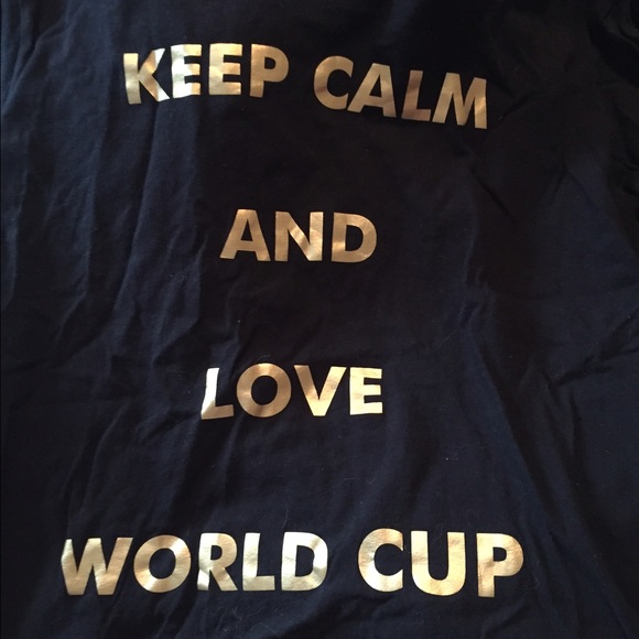 World Cup v neck