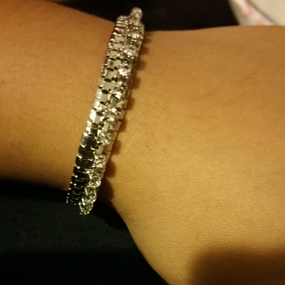 rhinestone bracelet - Picture 2 of 3