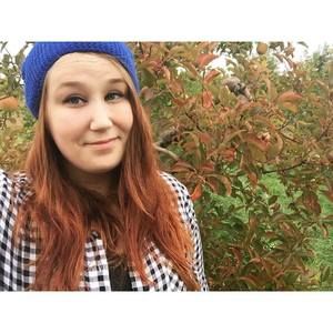 Meet your Posher, Michaela