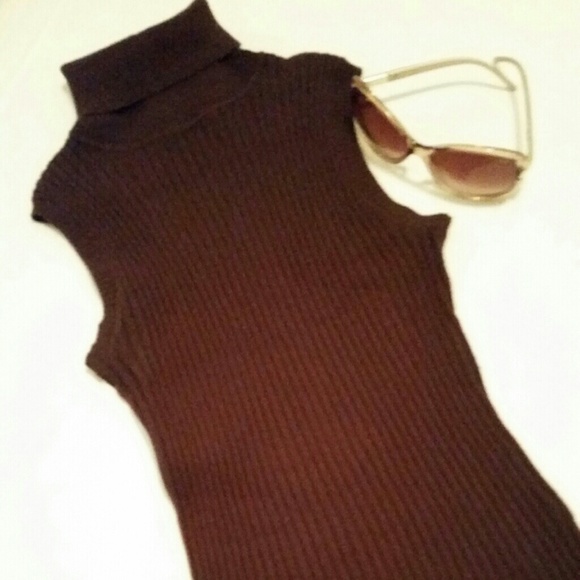 Turtleneck top..