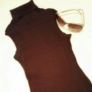 Turtleneck top..