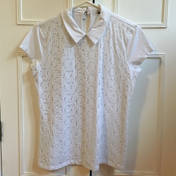 Cute blouse with collar