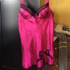 Ambrielle like new sleep wear