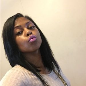 Meet your Posher, Destiny