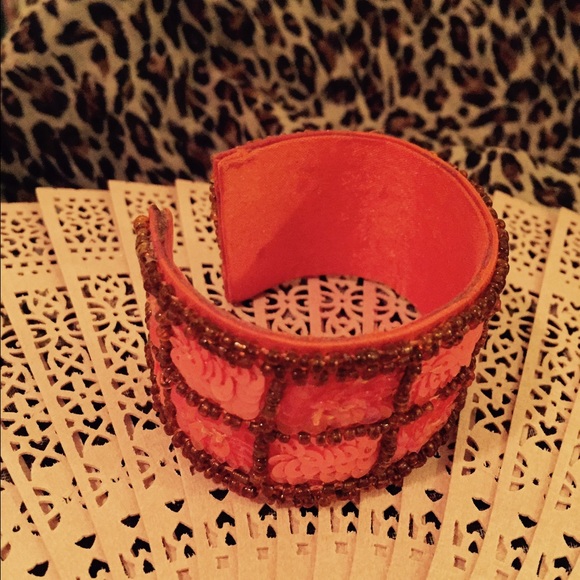 CUFF BRACELET. - Picture 2 of 4