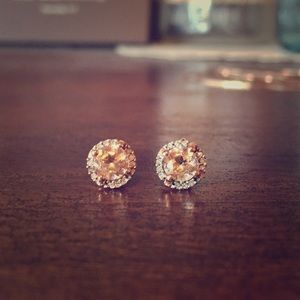 Morganite rose gold earrings!