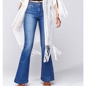 kylie jenner flare jeans