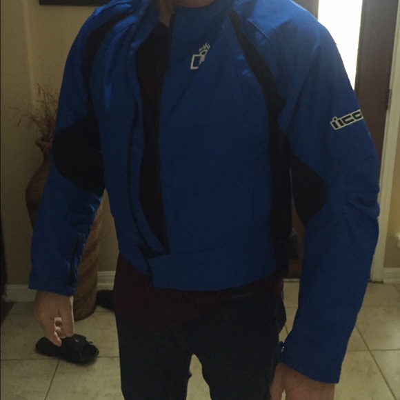 Motorcycle jacket-icon