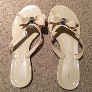 Jelly cream colored sandals