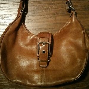 Moving Sale* COACH Vintage hobo