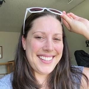 Meet your Posher, Lisa