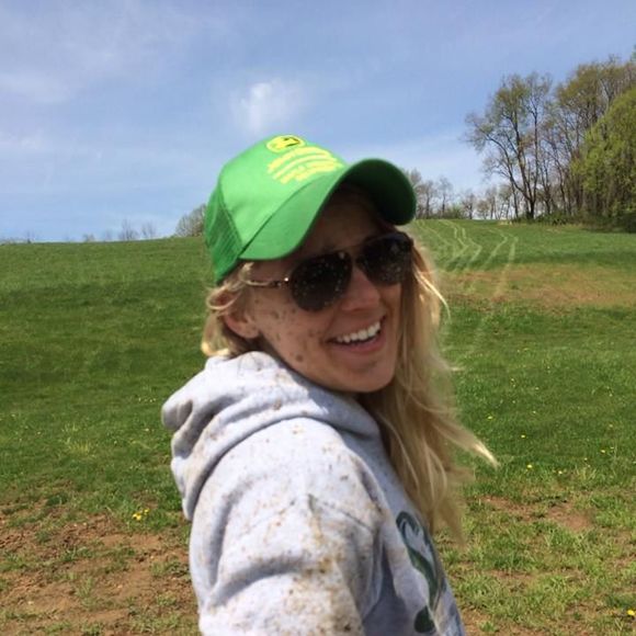 Meet your Posher, Ann - Picture 1 of 1