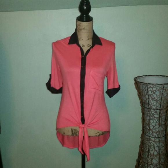 Pink long tail tie front top