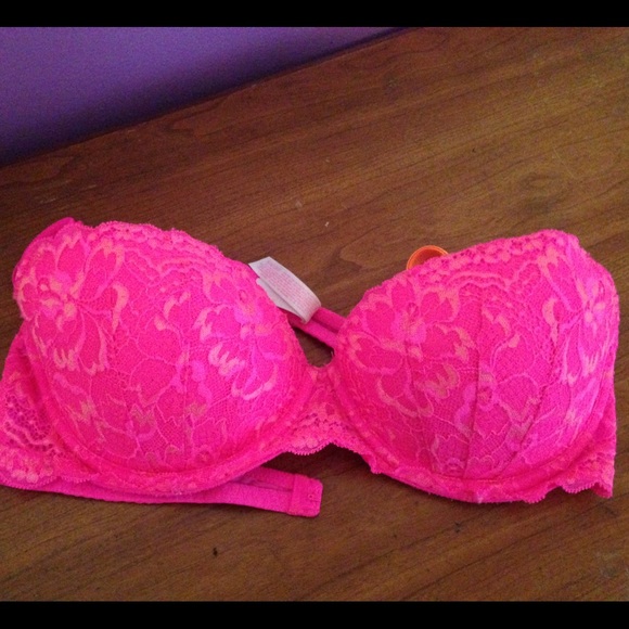 Pink VS Bra - Picture 2 of 2