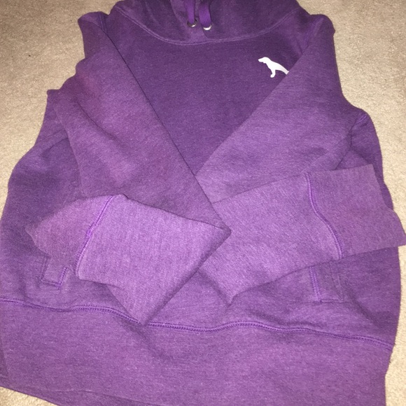 vs pink sweatshirt
