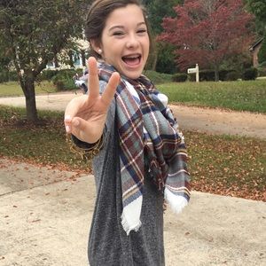 Meet your Posher, Gracie