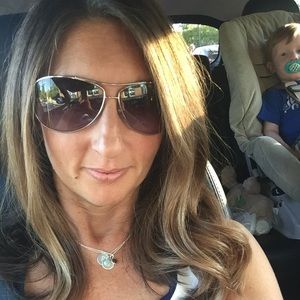 Meet your Posher, Allyson