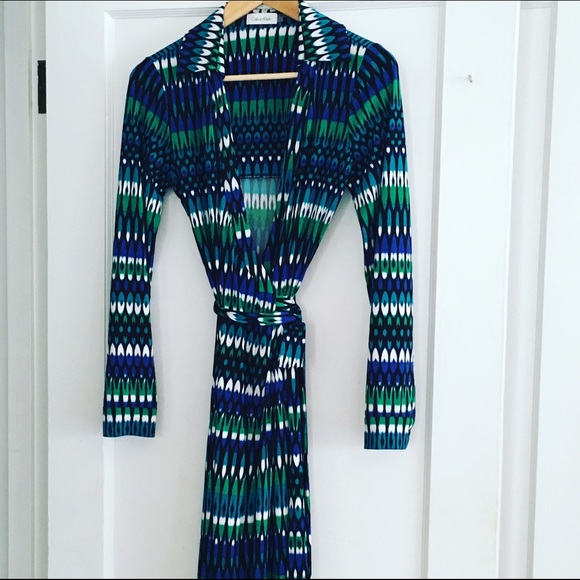 🆕 Calvin Klein Multicolor Wrap Dress - Picture 3 of 5