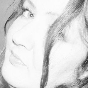 Meet your Posher, Rena