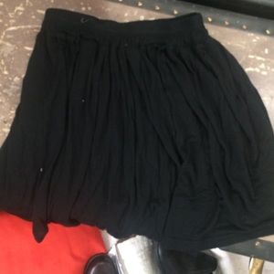 Brandy Melville skirt