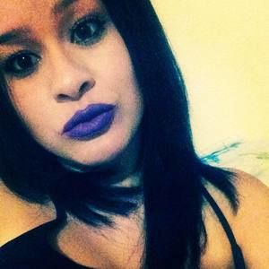 Meet your Posher, Perla